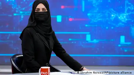 Afghanistan I TV Sprecherin Khatereh Ahmadi 